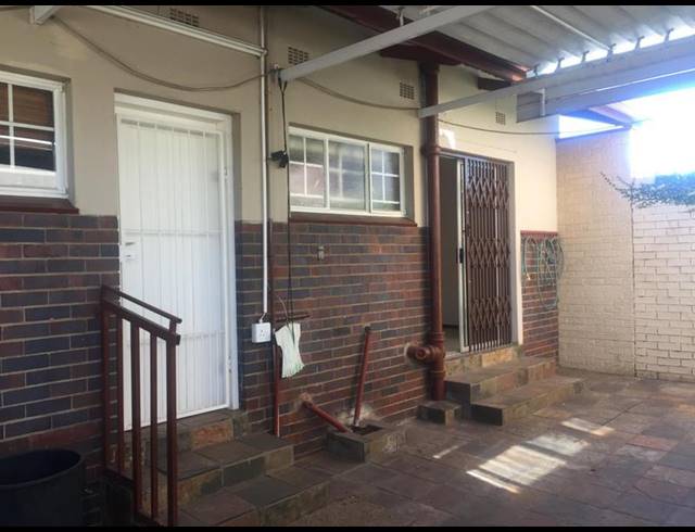 2 BEDROOM TOWNHOUSE FOR SALE IN LYDENBURG